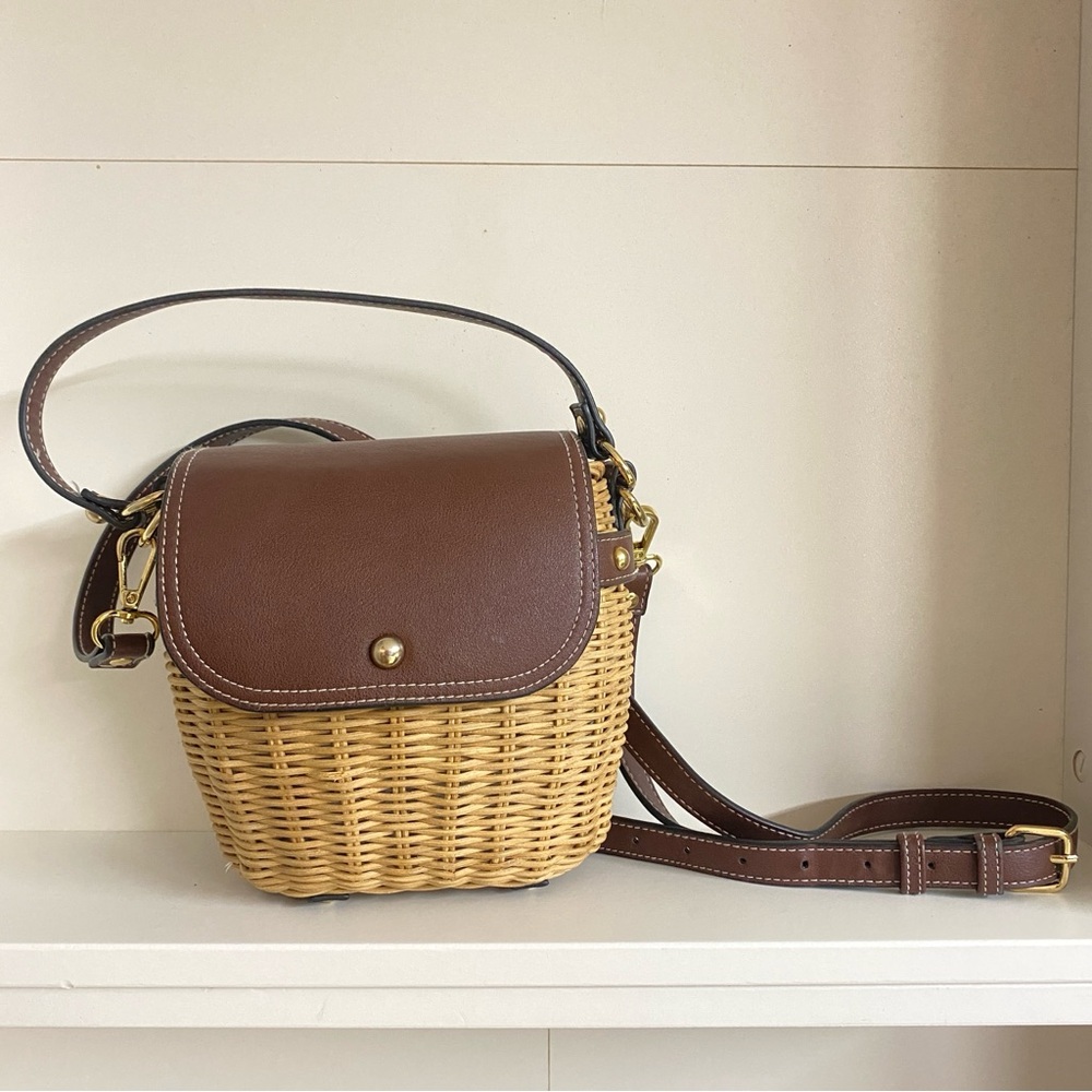 Tommy Bahama Chocolate Wicker Rattan Crossbody Bag Basket Purse Nautical